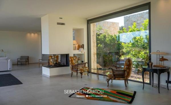 Villa vue mer prestige T7 350M2 avec piscine à Bonifacio