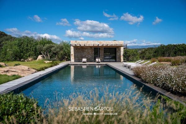 Villa vue mer prestige T7 350M2 avec piscine à Bonifacio