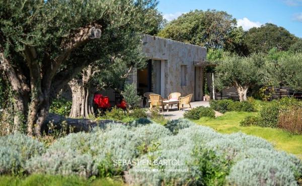 Villa vue mer prestige T7 350M2 avec piscine à Bonifacio