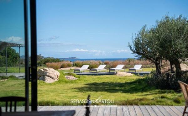 Villa vue mer prestige T7 350M2 avec piscine à Bonifacio