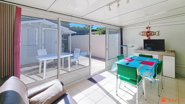 Appartement 02 chambres – terrasse, véranda et parking
