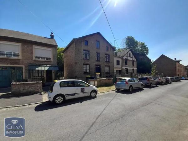 Appartement à louer 3 pièces 74m²