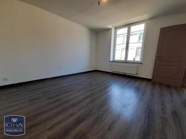 Appartement à louer 3 pièces 74m²