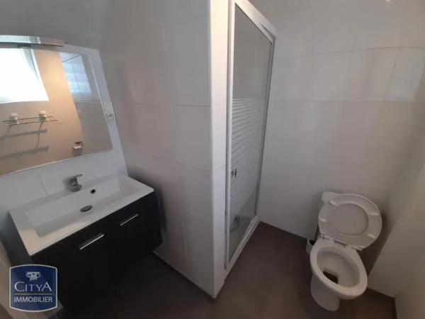 Appartement à louer 3 pièces 74m²