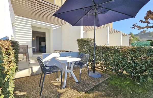 30 minutes d'AJACCIO - Immeuble de 6 appartements pieds dans l'eau Ajaccio (20000)