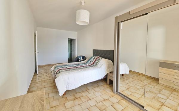 30 minutes d'AJACCIO - Immeuble de 6 appartements pieds dans l'eau Ajaccio (20000)