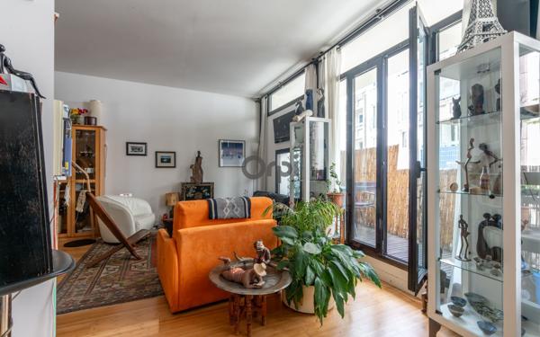 Appartement à vendre    3 pièces • 72,78 m2 Paris 20