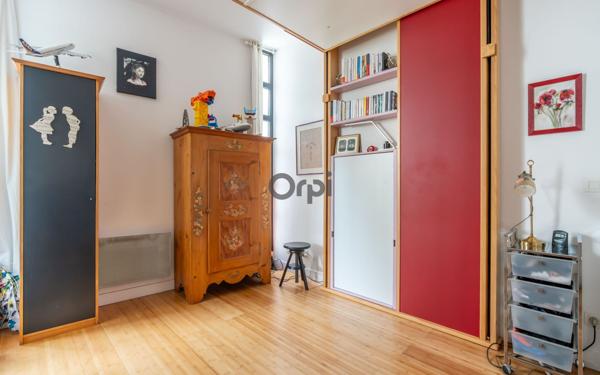 Appartement à vendre    3 pièces • 72,78 m2 Paris 20