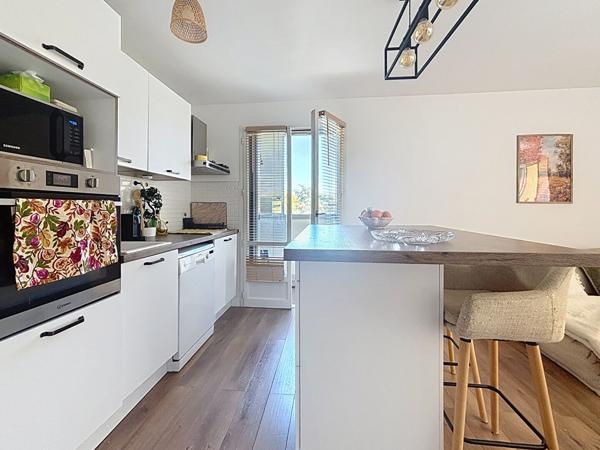 Fréjus Plage - Secteur recherché à 5 minutes à pied du bord de mer et du port