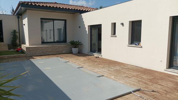 Narbonne (11100) VILLA PLAIN PIED PISCINE