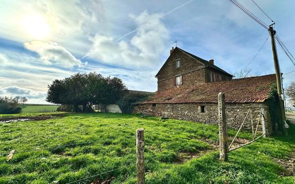 Maison à vendre    6 pièces •  Rieupeyroux