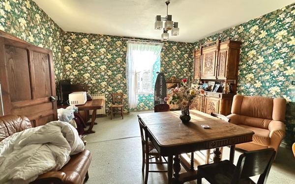 Maison à vendre    6 pièces •  Rieupeyroux