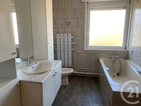 Appartement F6 à vendre  6 pièces - 137,31 m 2   ST DIE DES VOSGES  - 88