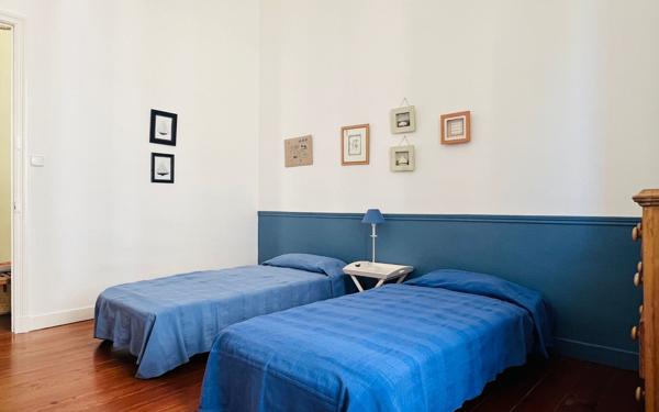 Maison à vendre    6 pièces •  Saint-Martin-de-Ré