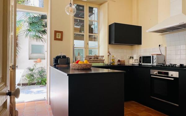 Maison à vendre    6 pièces •  Saint-Martin-de-Ré