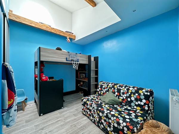 APPARTEMENT ANCIEN POISSY - 6 pièce(s) - 104.70 m2