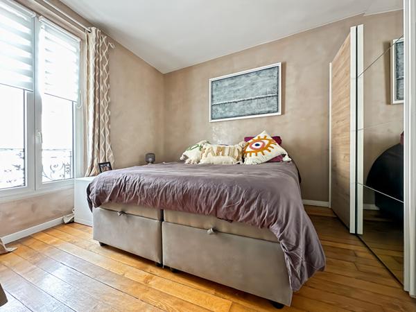 APPARTEMENT ANCIEN POISSY - 6 pièce(s) - 104.70 m2