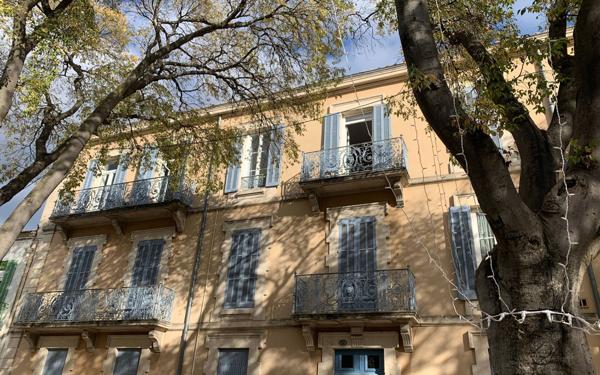 Appartement à louer    4 pièces • 91,30 m2 Nîmes