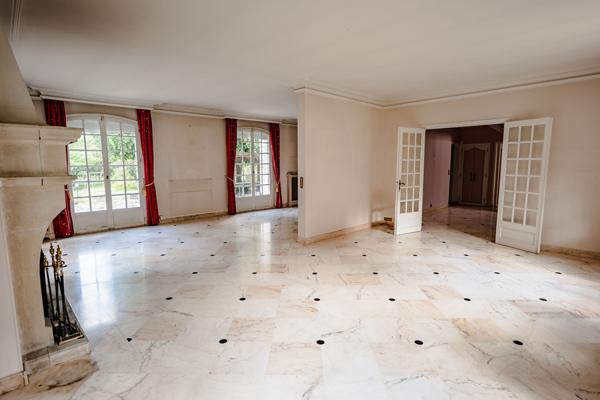 Maison 12 pièces 260 m2