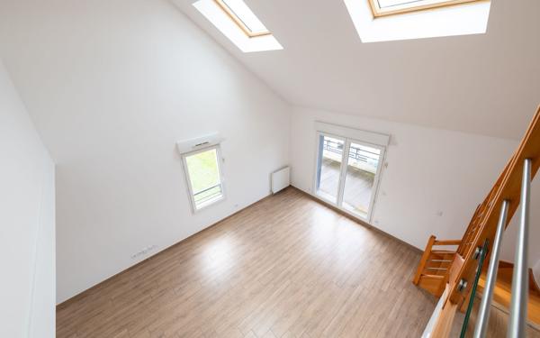 Appartement à vendre    4 pièces • 119,18 m2 Noisy-le-Grand