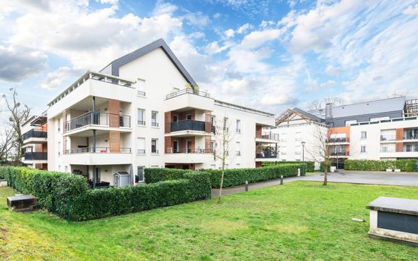 Appartement à vendre    4 pièces • 119,18 m2 Noisy-le-Grand