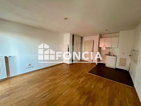 Location Appartement 2 pièces 42.19 m² - 59/69 RUE VERDUN Villeurbanne 69100