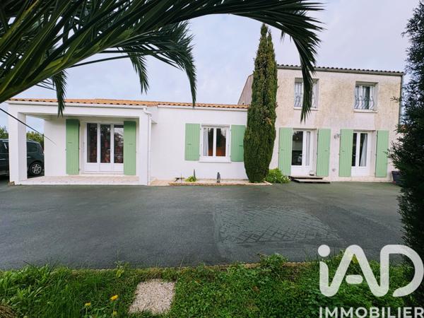 Maison à vendre 6 pièces 127 m² Saint-Pierre-d'Oléron