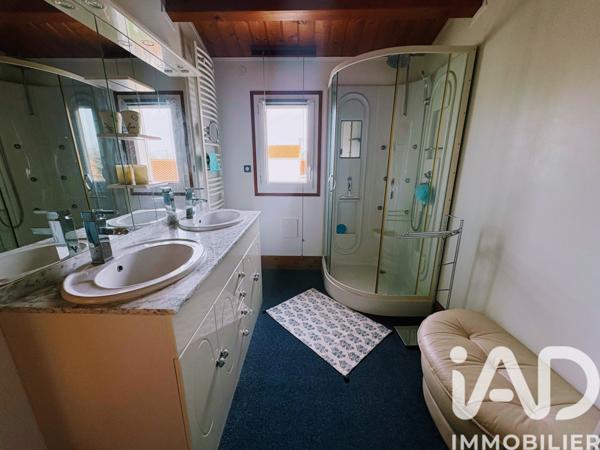 Maison à vendre 6 pièces 127 m² Saint-Pierre-d'Oléron