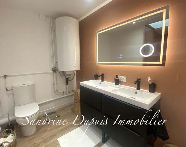 Saintes (17100) Rare Saintes Centre-Ville : Appartement 6 pièces traversant en dernier étage avec deux balcons