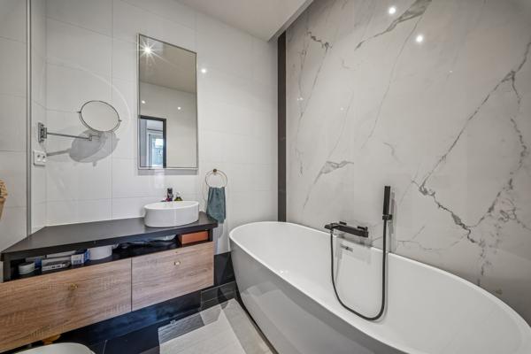 Vente Appartement de luxe Paris 1 5 Pièces 158.29 m²