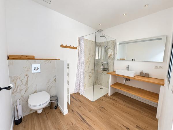 Maison
         5 pièces
        - 149 m² 399 000 €*