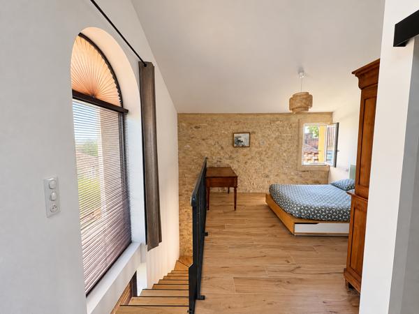 Maison
         5 pièces
        - 149 m² 399 000 €*