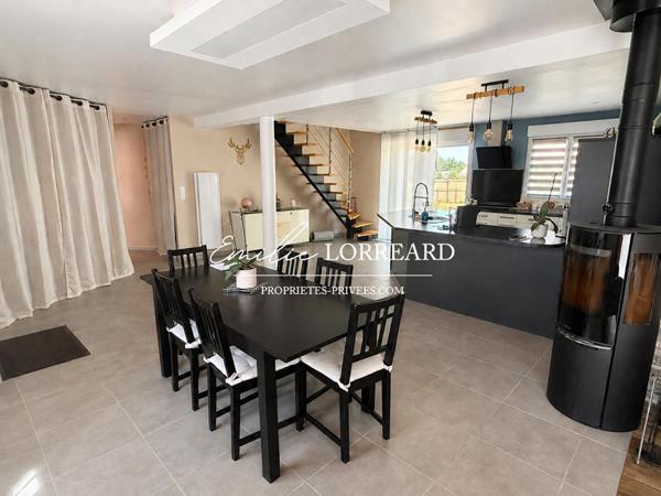 Maison Ecommoy 7 pièce(s) 160 m2