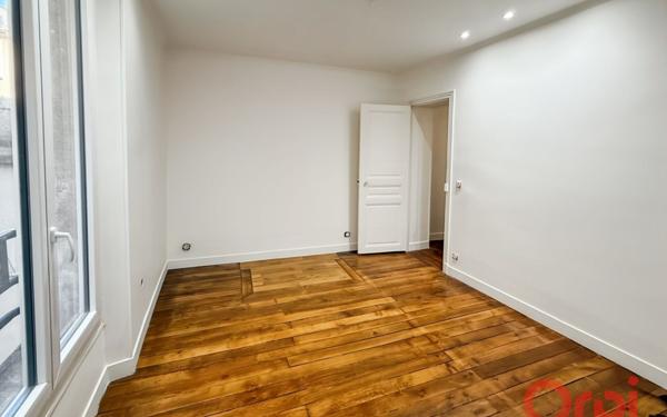 Appartement à vendre    2 pièces • 32,74 m2 Saint-Denis