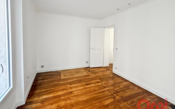 Appartement à vendre    2 pièces • 32,74 m2 Saint-Denis