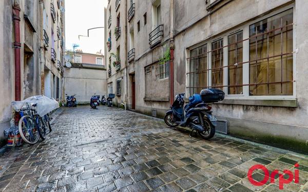 Appartement à vendre    2 pièces • 32,74 m2 Saint-Denis