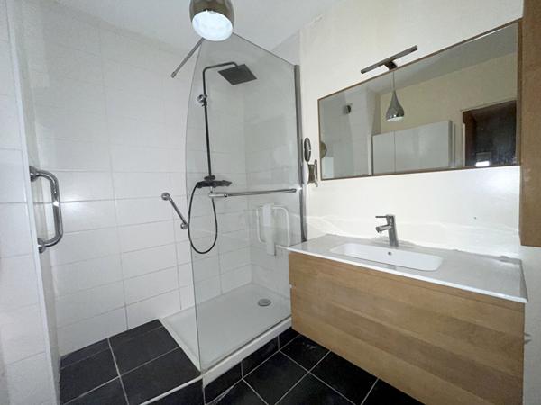 Appartement Villeurbanne T3 de 70.55m² avec Balcon