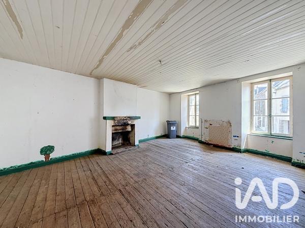 Immeuble à vendre 350 m² Uzel