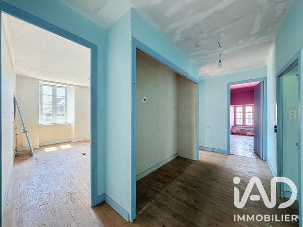 Immeuble à vendre 350 m² Uzel
