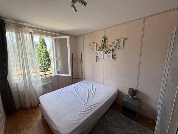 Appartement à louer 680 € CC Limoges 3 p 56 m² DPE E