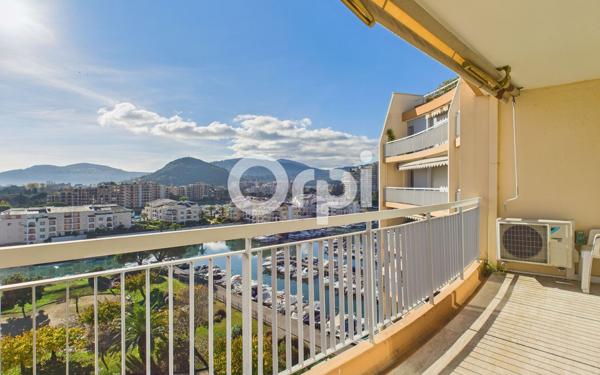 Appartement à vendre    3 pièces • 77,04 m2 Mandelieu-la-Napoule