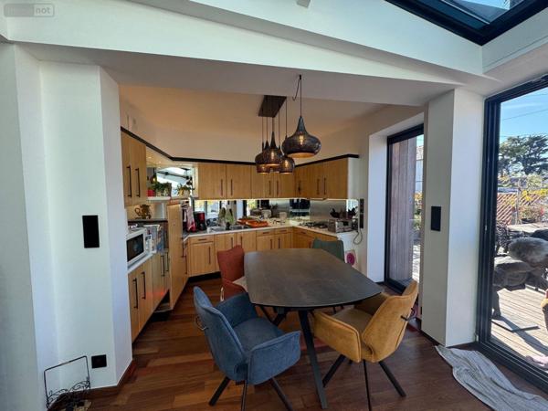 Immeuble à vendre à La Baule-Escoublac en Loire-Atlantique (44500), ref : 15655/940   
DE GAULLE