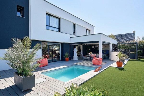 Vente Maison de luxe Templeuve-en-Pévèle 6 Pièces 217 m²