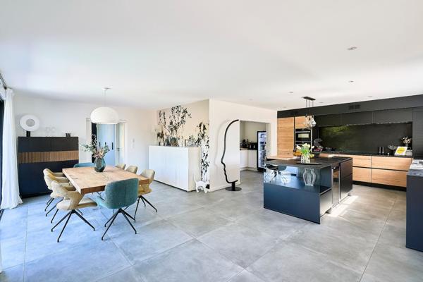 Vente Maison de luxe Templeuve-en-Pévèle 6 Pièces 217 m²