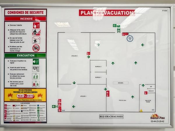 À LOUER – LOCAL D’ACTIVITÉ INDÉPENDANT DE 483 M² SUR 2 188 M² DE TERRAIN – RESSONS-SUR-MATZ (60)