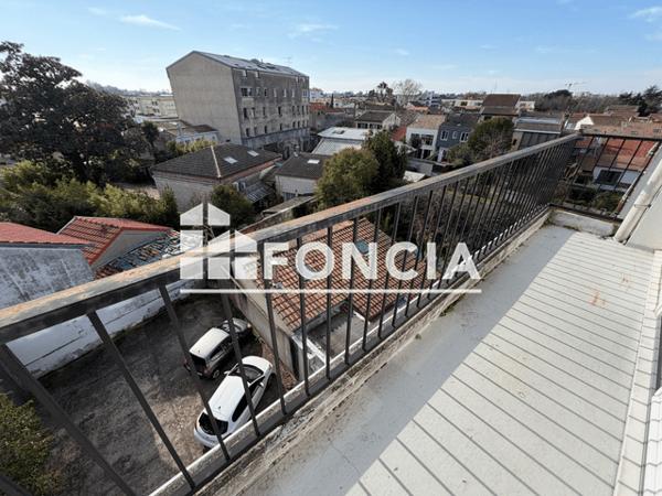 Location Studio 28.57 m² - 15 RUE DE CAULET Bordeaux 33000