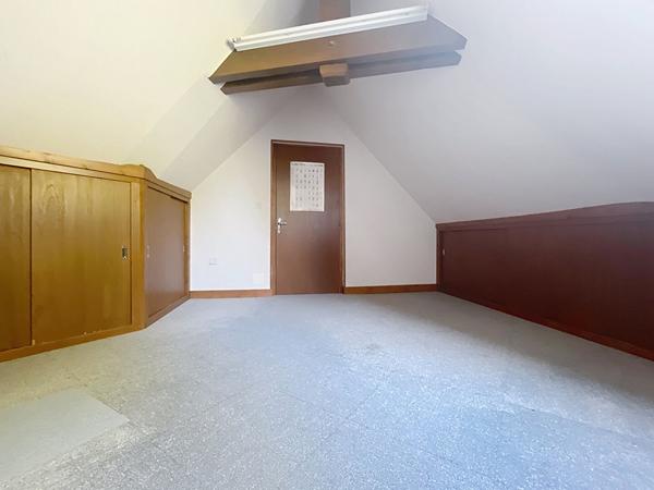 À vendre Belle maison familiale de 213 m² avec parc de plus de 5 000 m² Chamboulive (19)