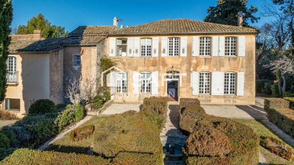 Bien d'exception - proche du centre d'Aix en Provence