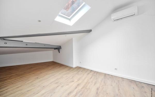 Appartement à vendre    2 pièces • 54 m2 Toulouse