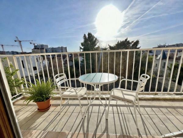 Appartement Nanterre 4 pièce(s) 77 m2